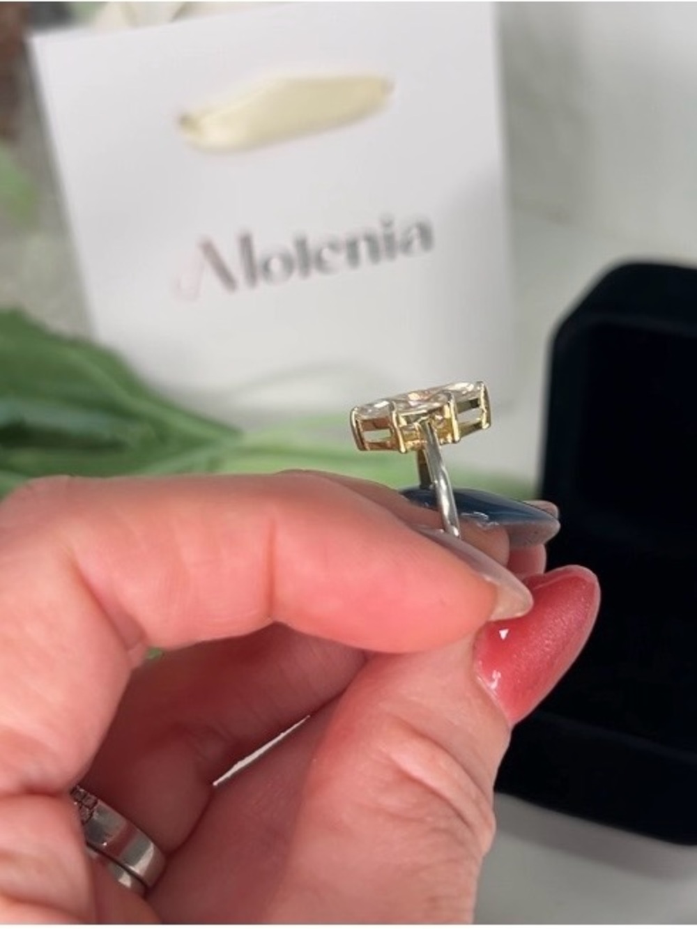 3CT Marquise-Cut Moissanite Solitaire 14K gold plating - Picture 3 of 7